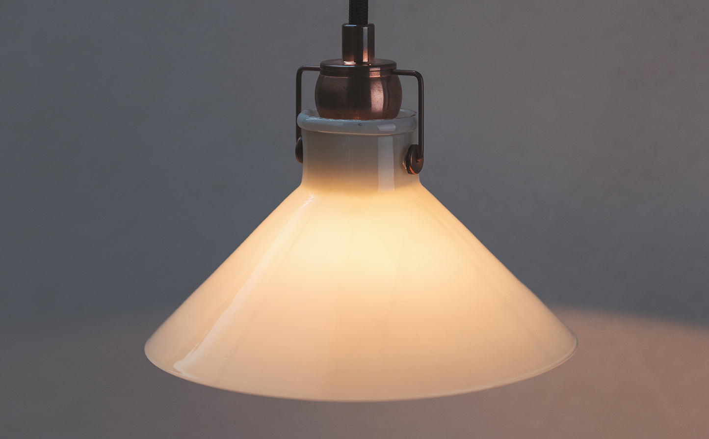 Conical Pendant Light S  White