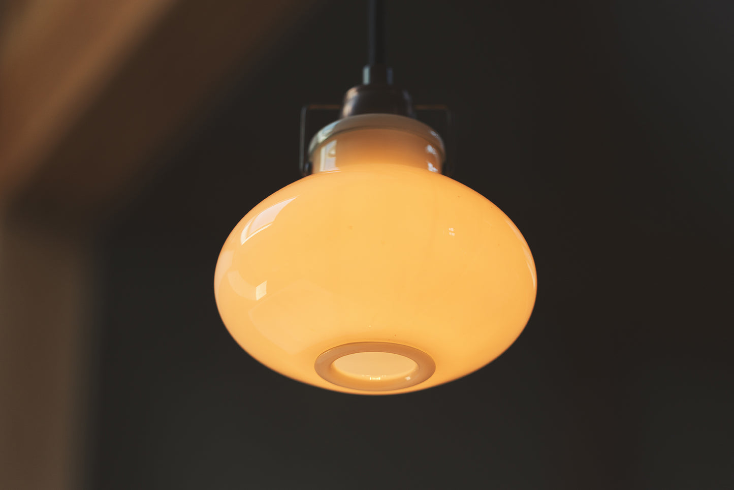 Maru Pendant Light  White